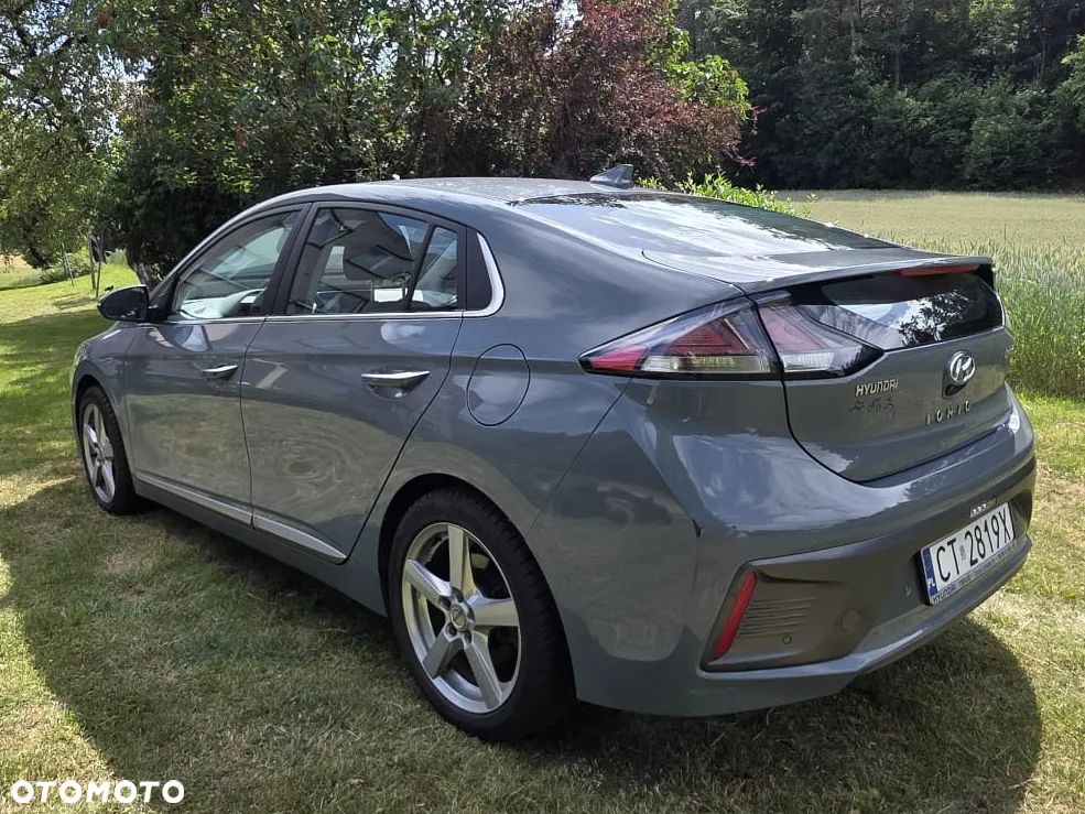 Hyundai IONIQ Hybrid Premium - 2