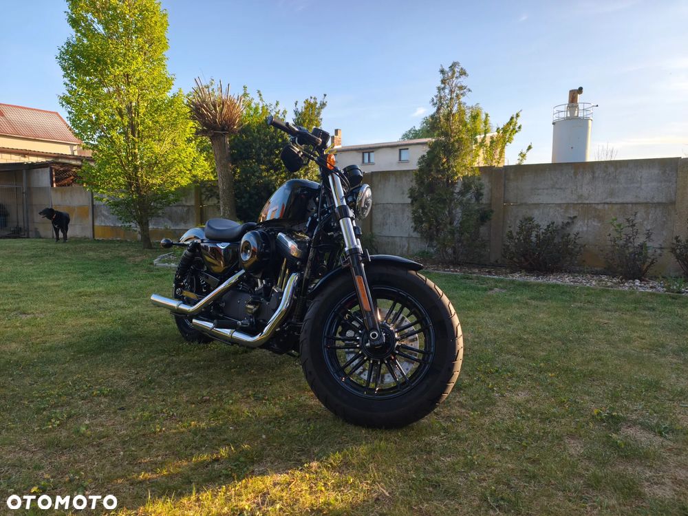 Harley-Davidson Sportster Forty-Eight - 2