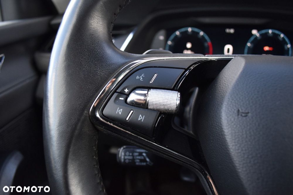 Skoda Kamiq 1.0 TSI Selection DSG - 10