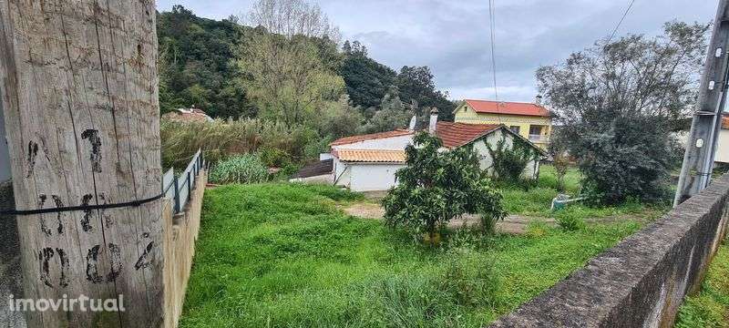 Moradia M3 com Terreno-VENDA JUDICIAL - Grande imagem: 3/6