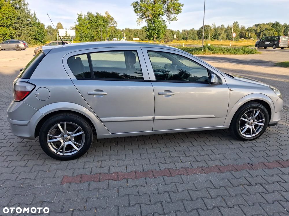 Opel Astra - 14