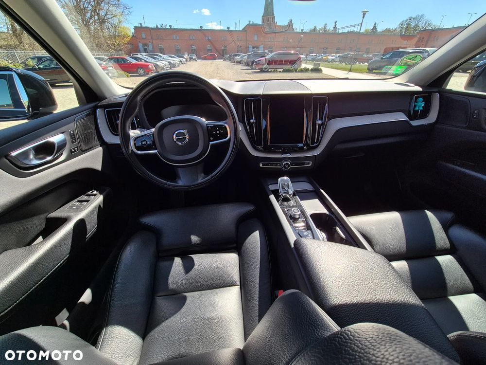 Volvo XC 60 T6 AWD Recharge Geartronic Inscription - 20
