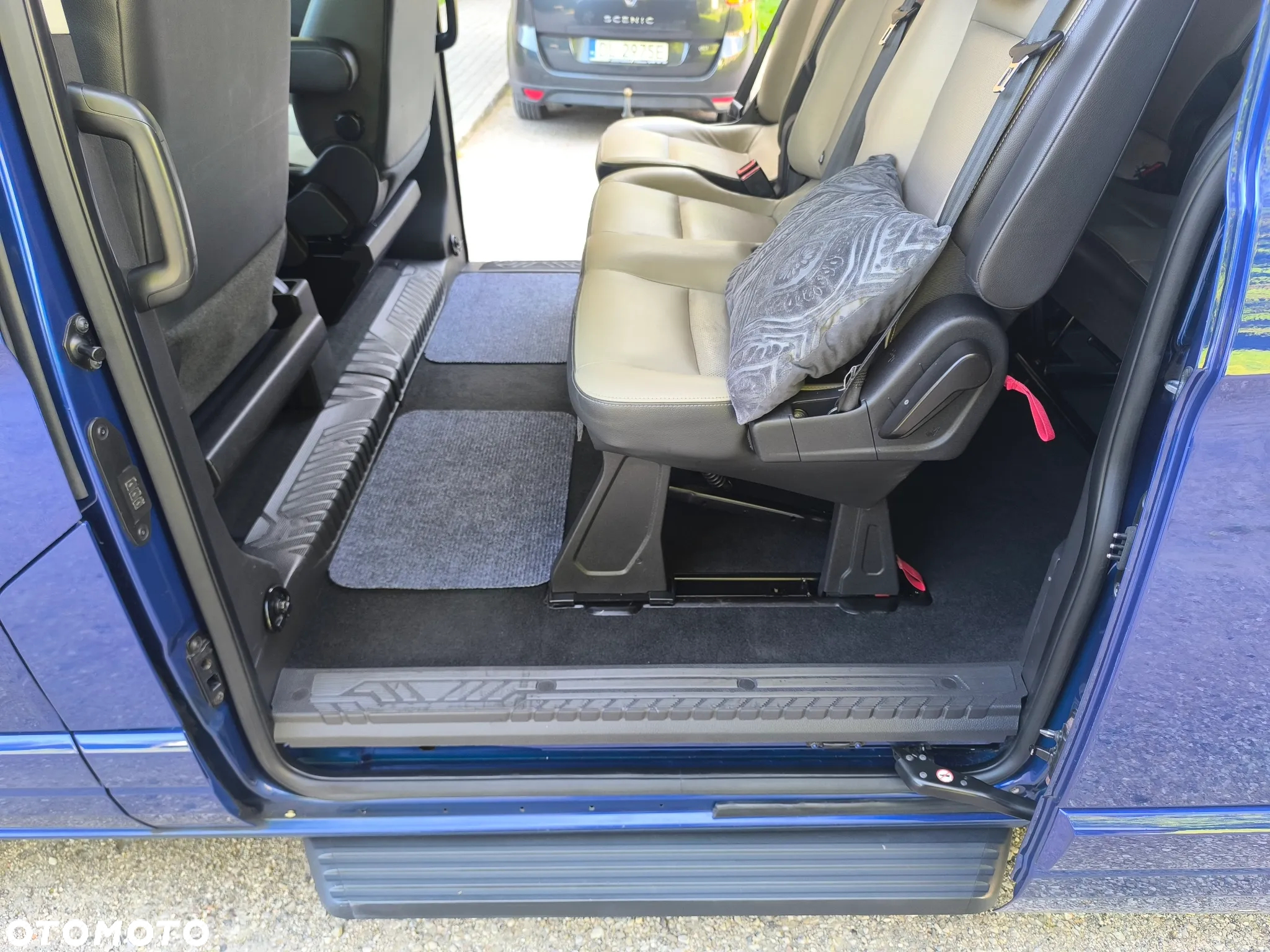 Ford Tourneo Custom 2.0 EcoBlue L2 Titanium - 20