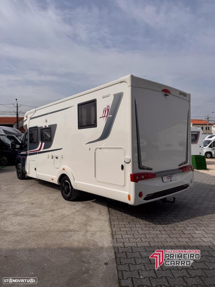 Rapido Serie 6F 696 FF Premium c.central e basculante - 8