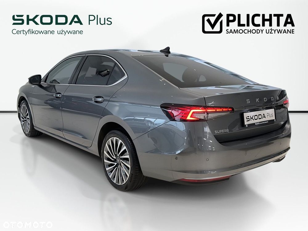 Skoda Superb 2.0 TDI SCR L&K DSG - 9