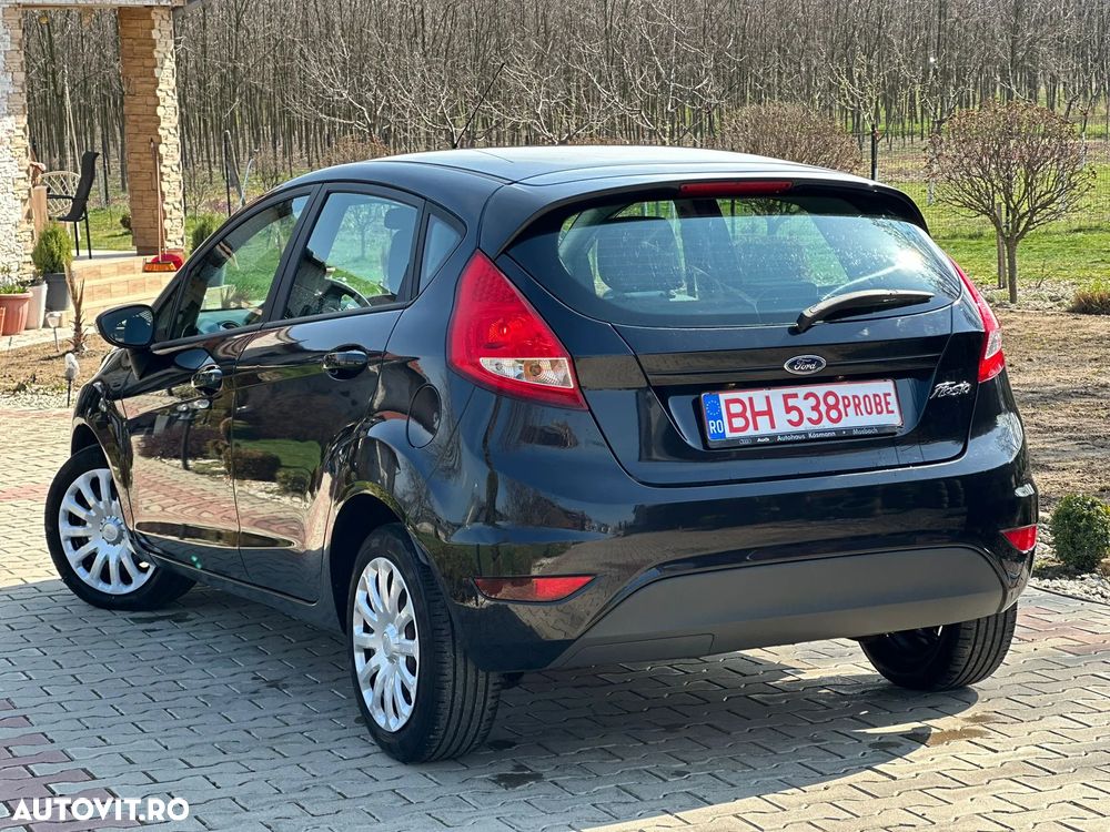 Ford Fiesta 1.25 Ambiente - 5