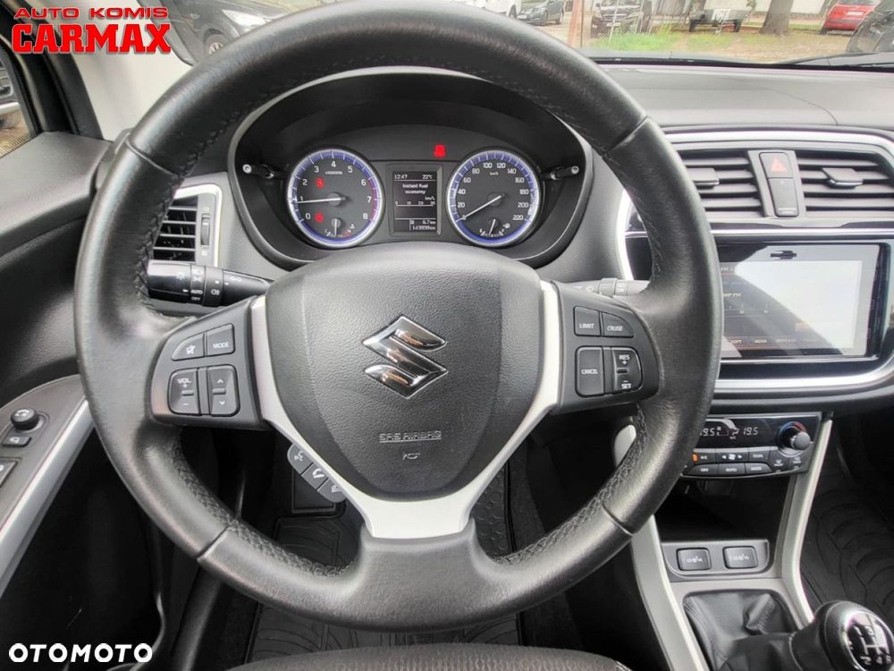 Suzuki S-Cross - 13