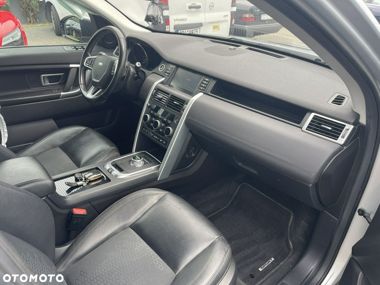 Land Rover Discovery Sport 2.0 D180 SE - 11