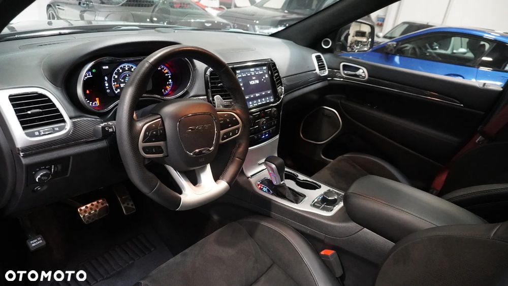 Jeep Grand Cherokee Gr 6.4 V8 SRT8 - 6