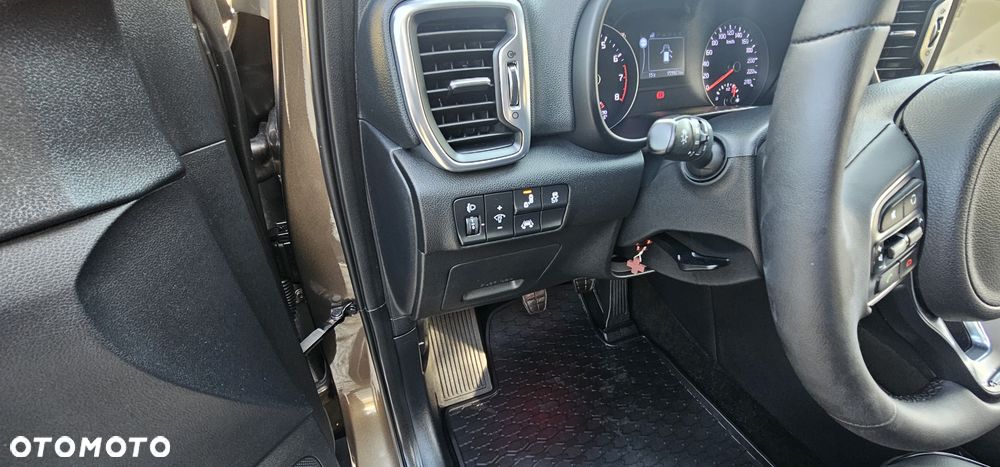 Kia Sportage - 17