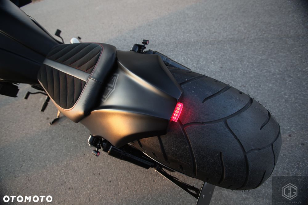 Harley-Davidson V-Rod Night Rod - 13