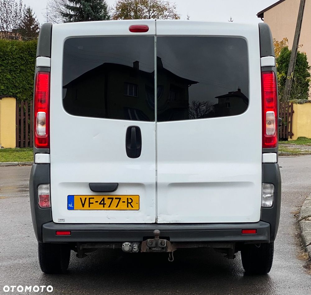 Renault Trafic - 6