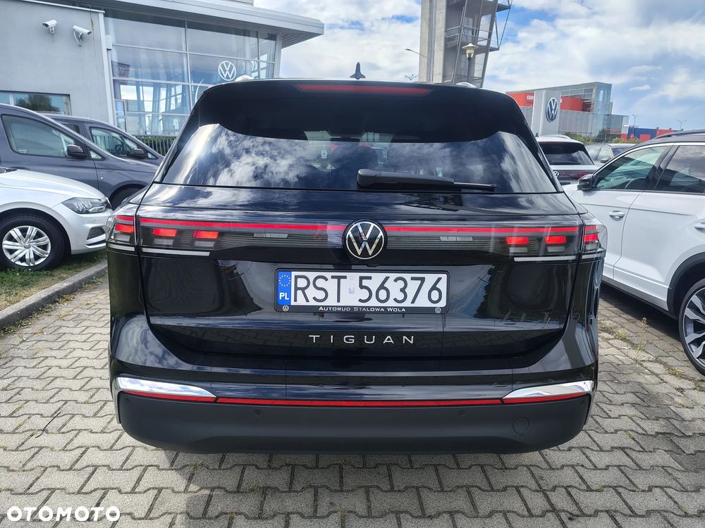 Volkswagen Tiguan - 4