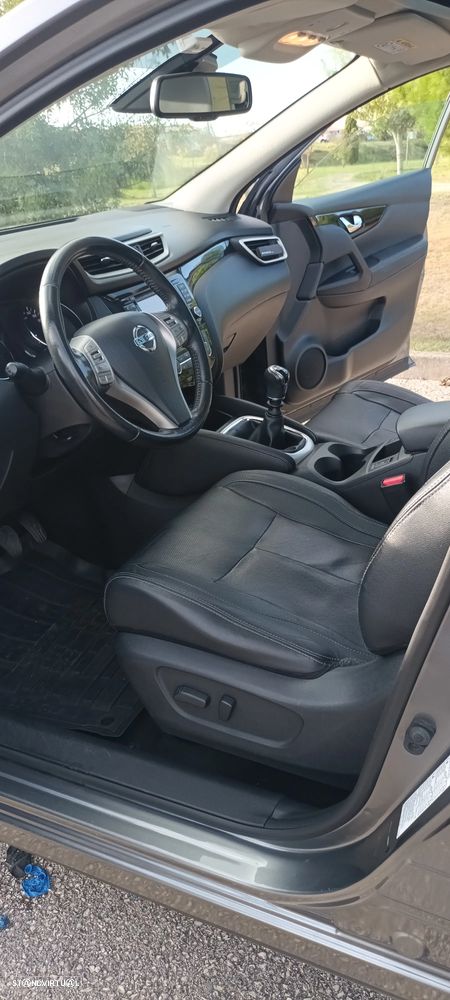Nissan Qashqai 1.5 dCi Tekna Premium - 9