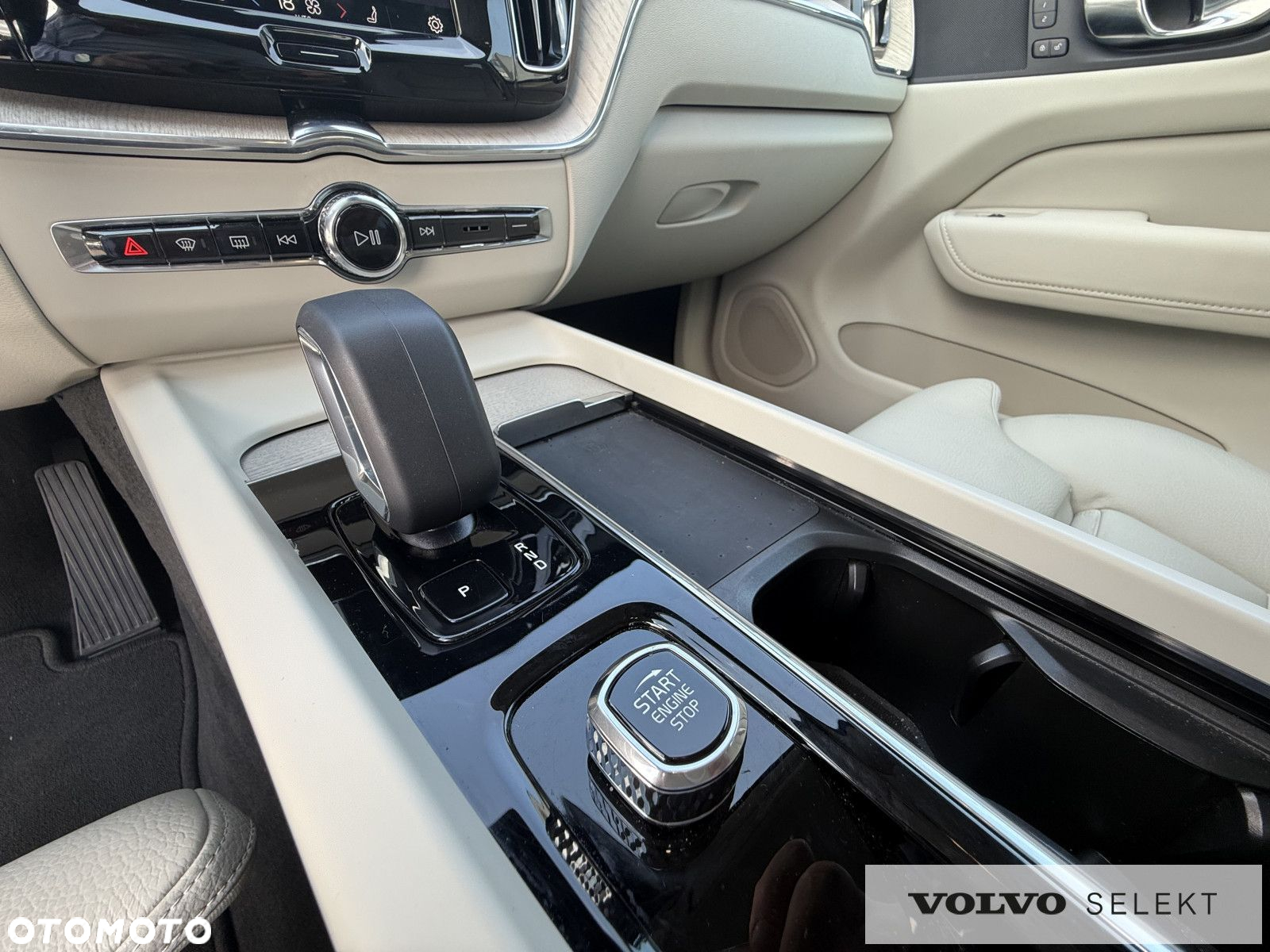 Volvo XC 60 - 25