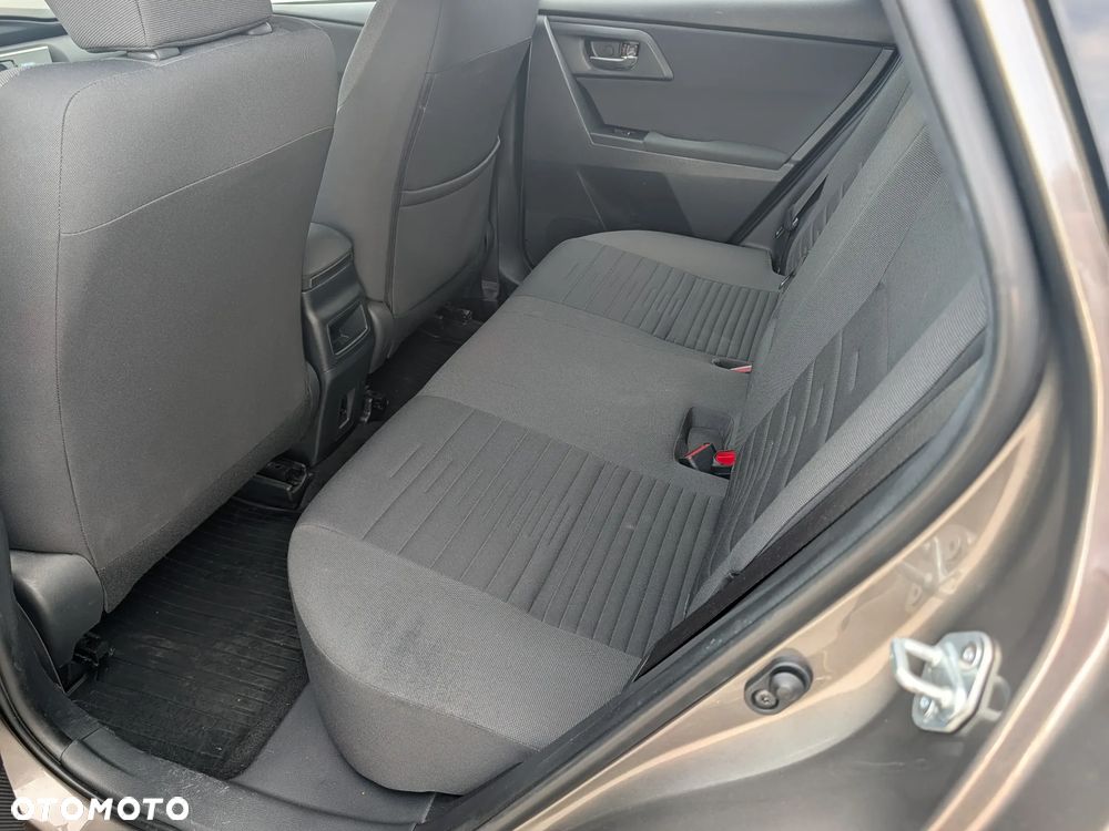 Toyota Auris 1.6 Comfort - 12