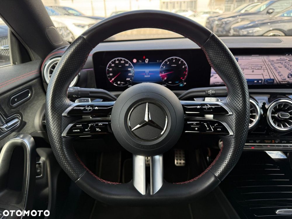 Mercedes-Benz CLA - 20