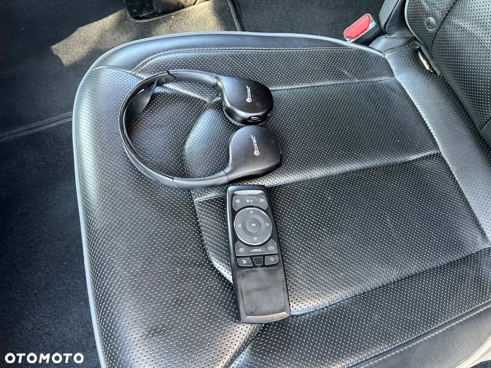 Chrysler Pacifica - 27