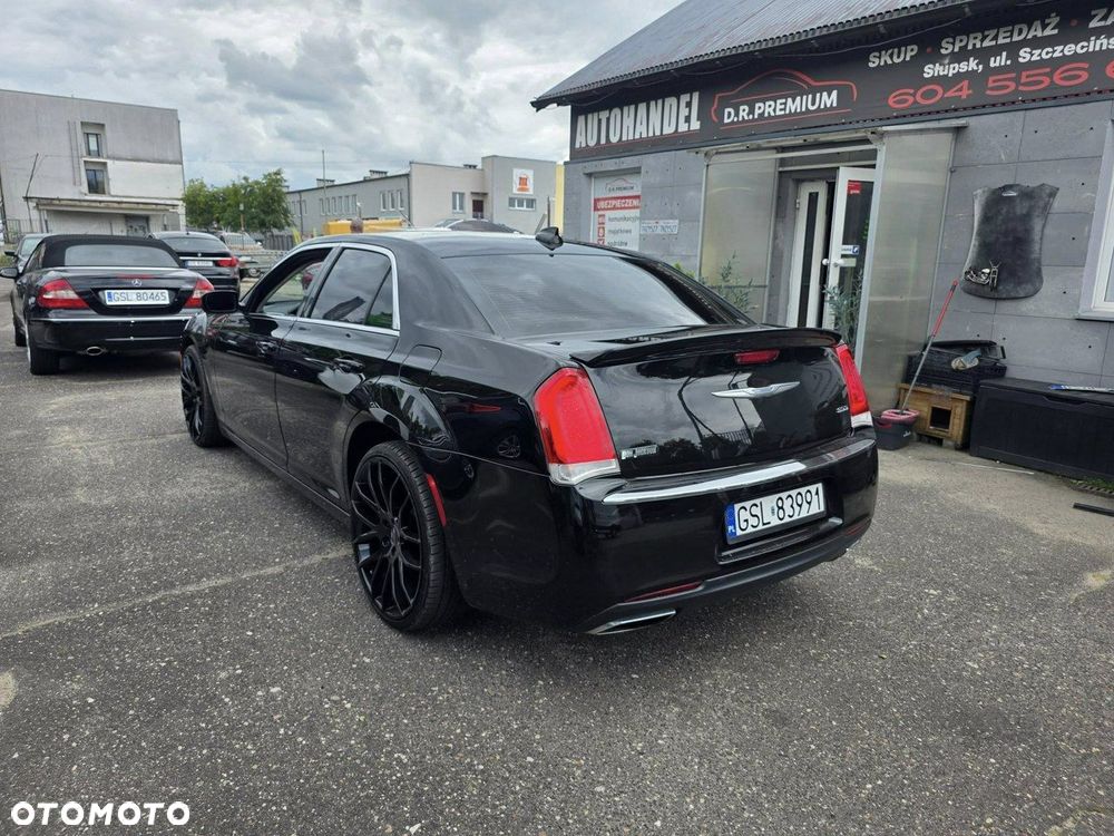 Chrysler 300C - 4