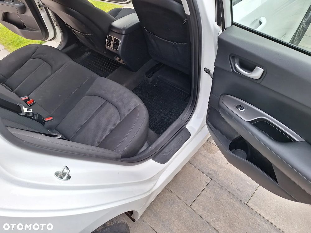 Kia Optima 1.6 CRDI SCR M - 10