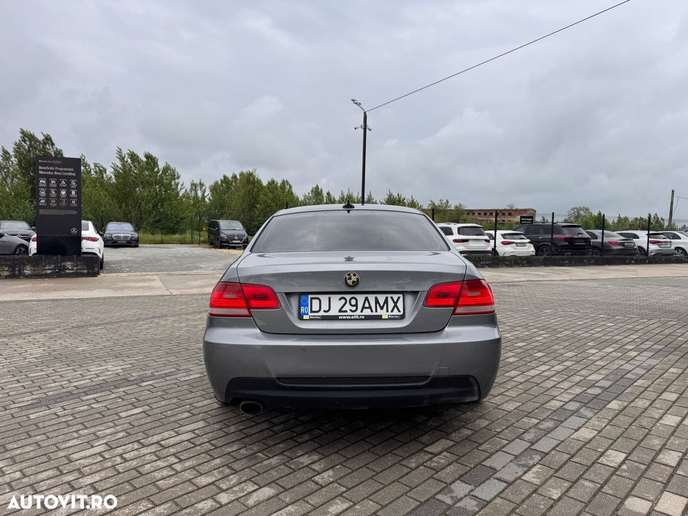 BMW Seria 3 320d Aut. - 5