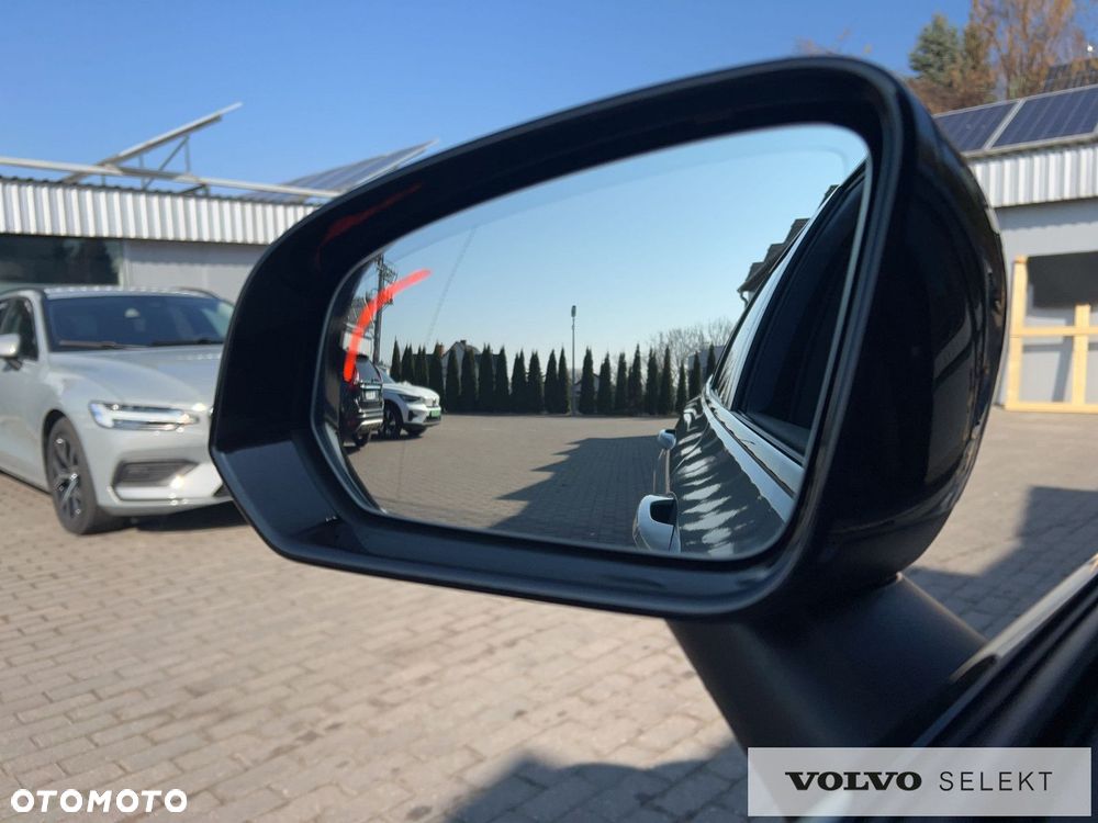 Volvo V60 B4 B Plus Dark - 27