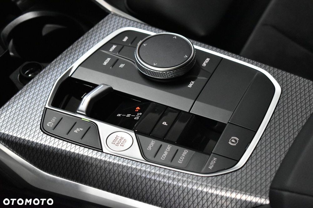 BMW Seria 3 320d xDrive mHEV sport - 21