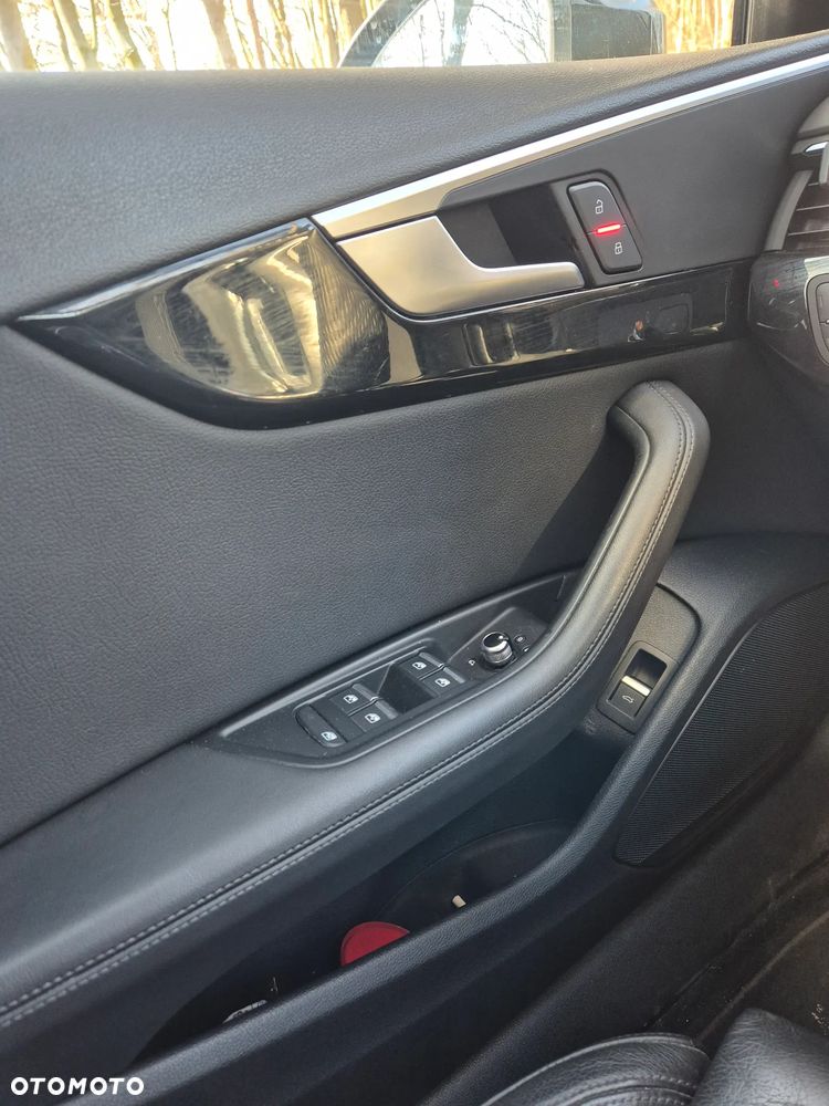 Audi A4 Avant 2.0 TDI S tronic sport - 18