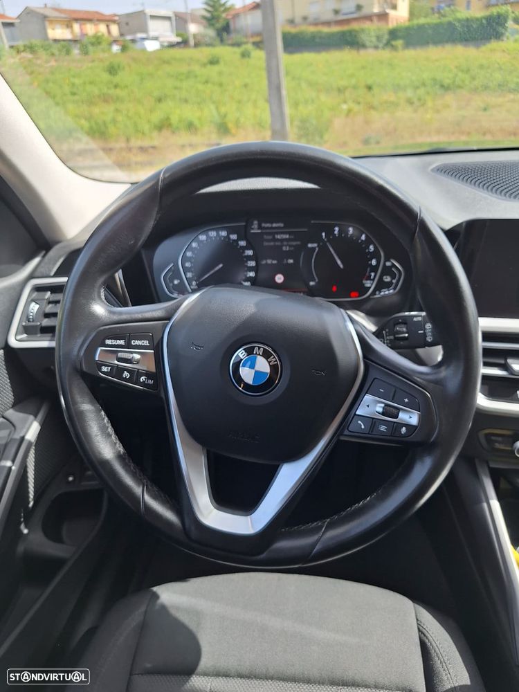BMW 330 e Line Sport Auto - 9