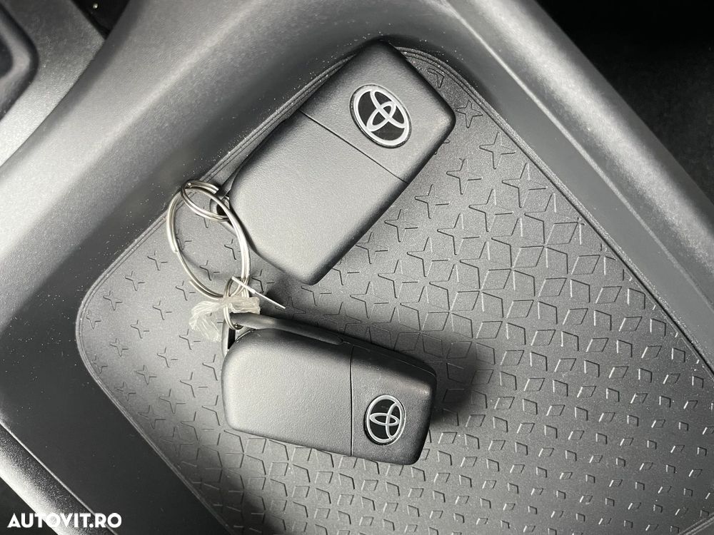 Toyota Aygo X 1.5l HEV 116CP Active - 26