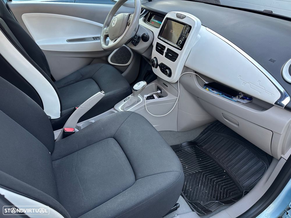 Renault Zoe (c/ Bateria) Life - 11