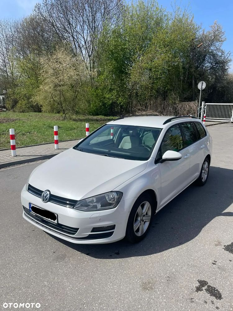 Volkswagen Golf 1.2 TSI BMT Comfortline - 3