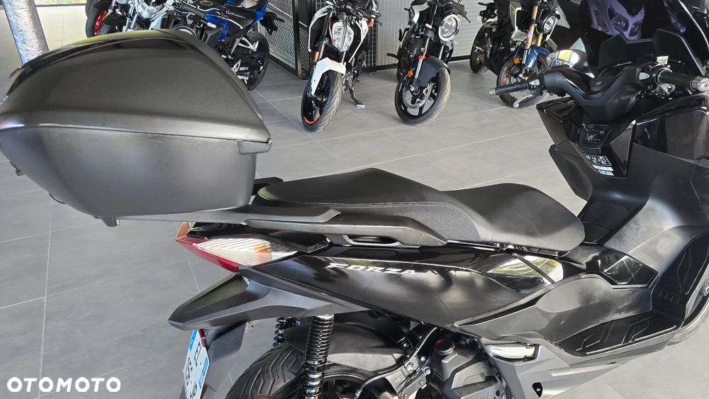 Honda NSS - 31