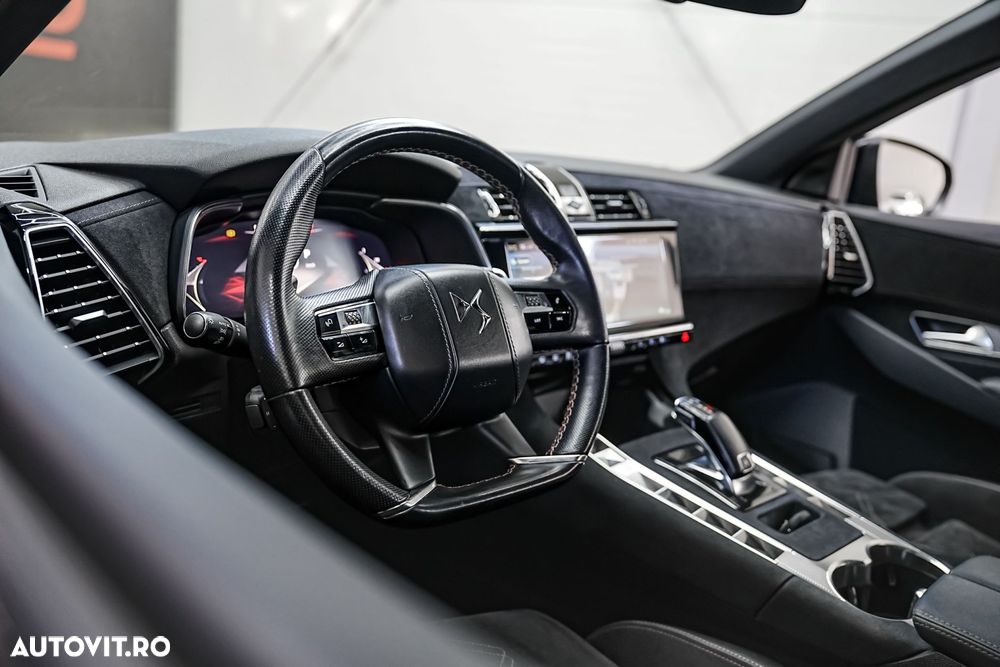 DS Automobiles DS 7 Crossback - 8