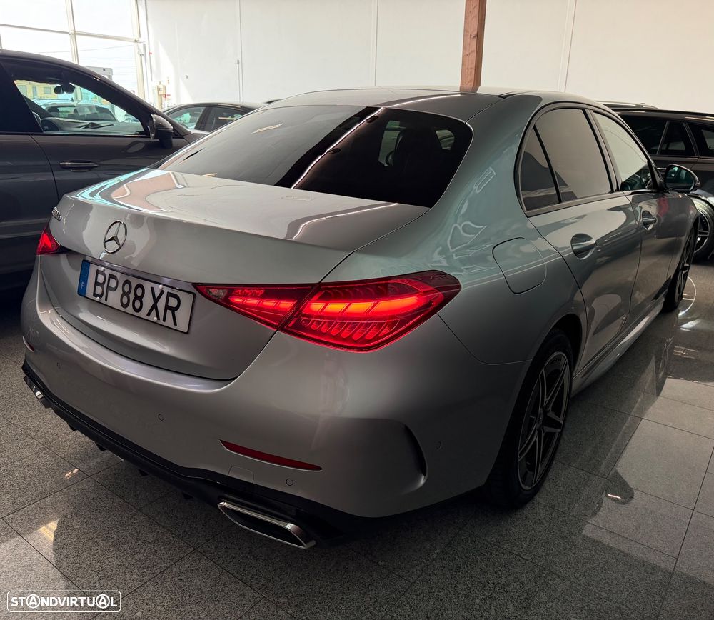 Mercedes-Benz C 300 de AMG Line - 3