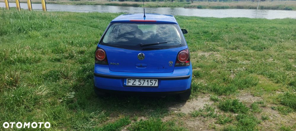 Volkswagen Polo - 8