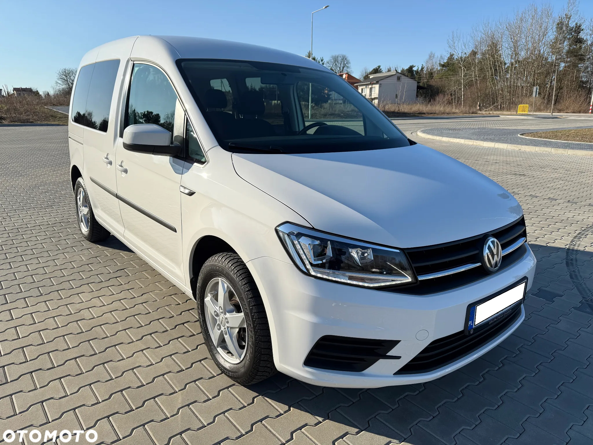 Volkswagen Caddy 2.0 TDI Comfortline - 2