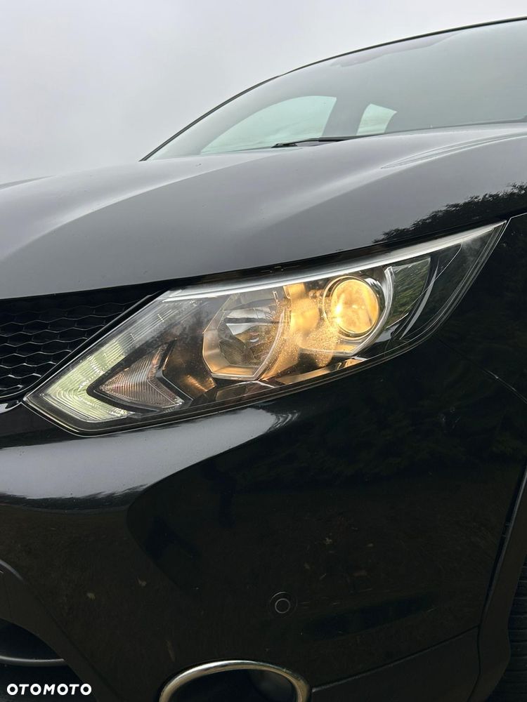 Nissan Qashqai 1.6 DCi Xtronic ACENTA - 23