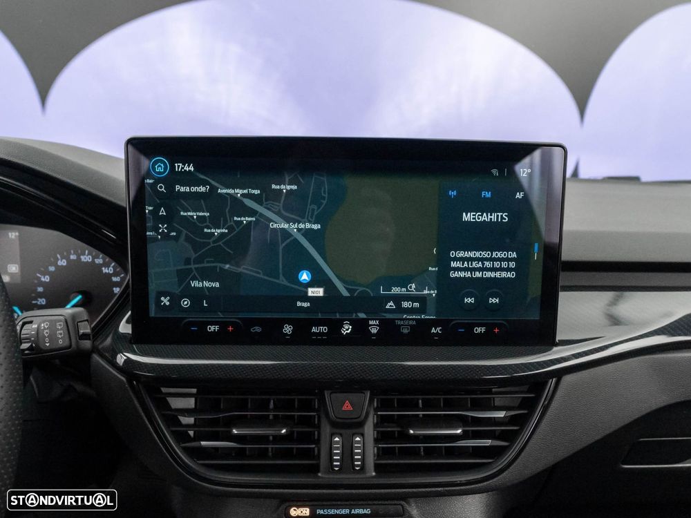 Ford Focus SW 1.0 EcoBoost MHEV ST-Line - 28