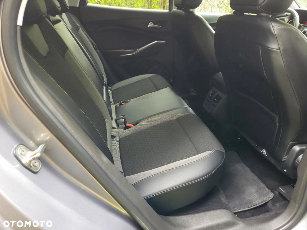 Opel Grandland X 1.6 CDTI Enjoy S&S - 17