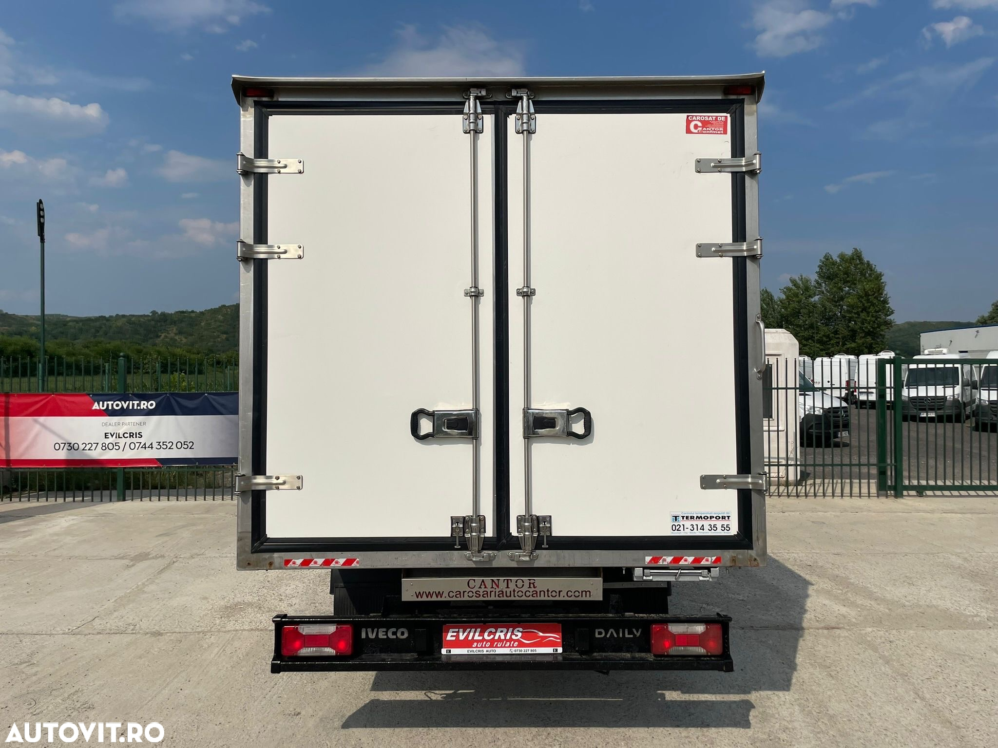 Iveco Daily 3.0 D FRIGORIFIC 2 COMP - 14