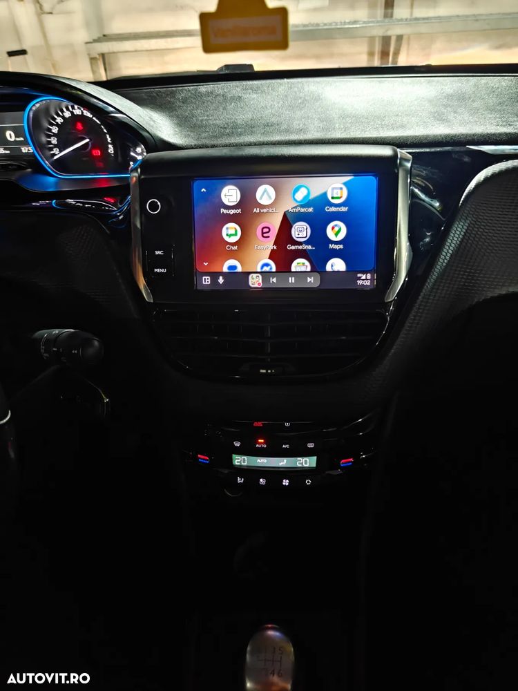 Peugeot 2008 PureTech 110 Stop&Start Style - 10