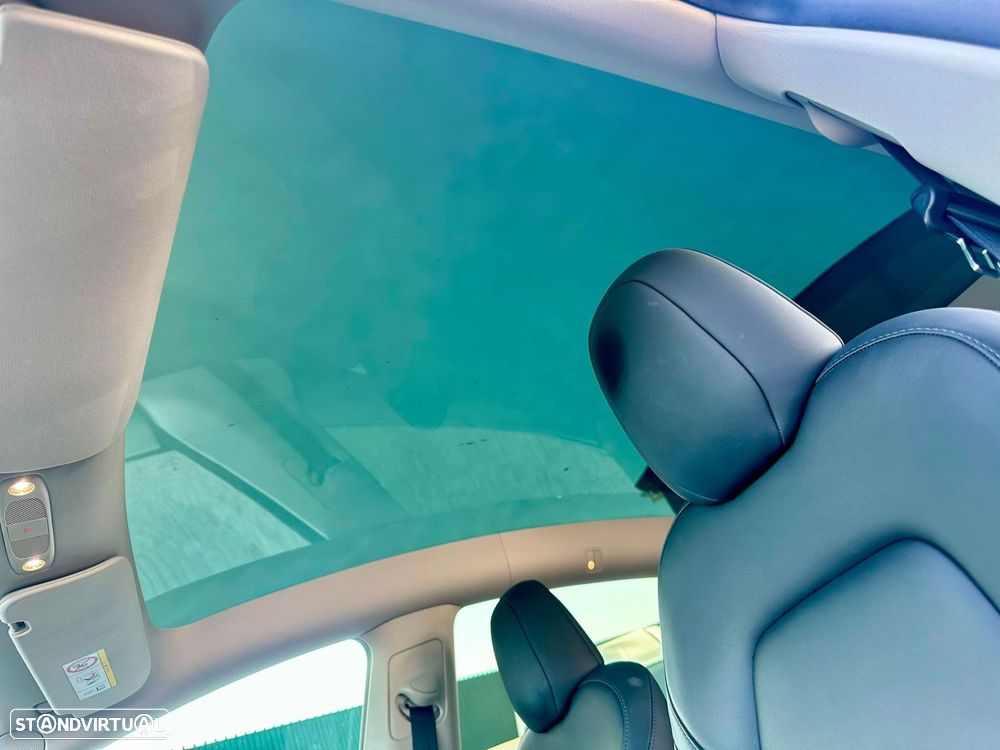 Tesla Model Y Tração Traseira - 11