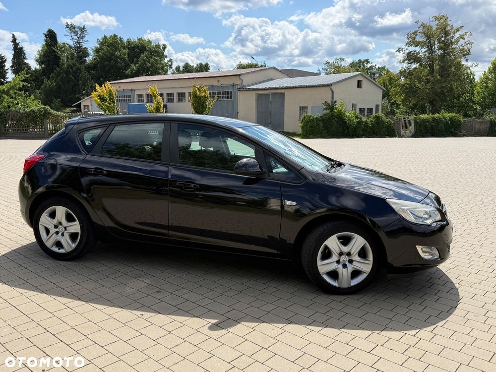 Opel Astra 1.7 CDTI - 13