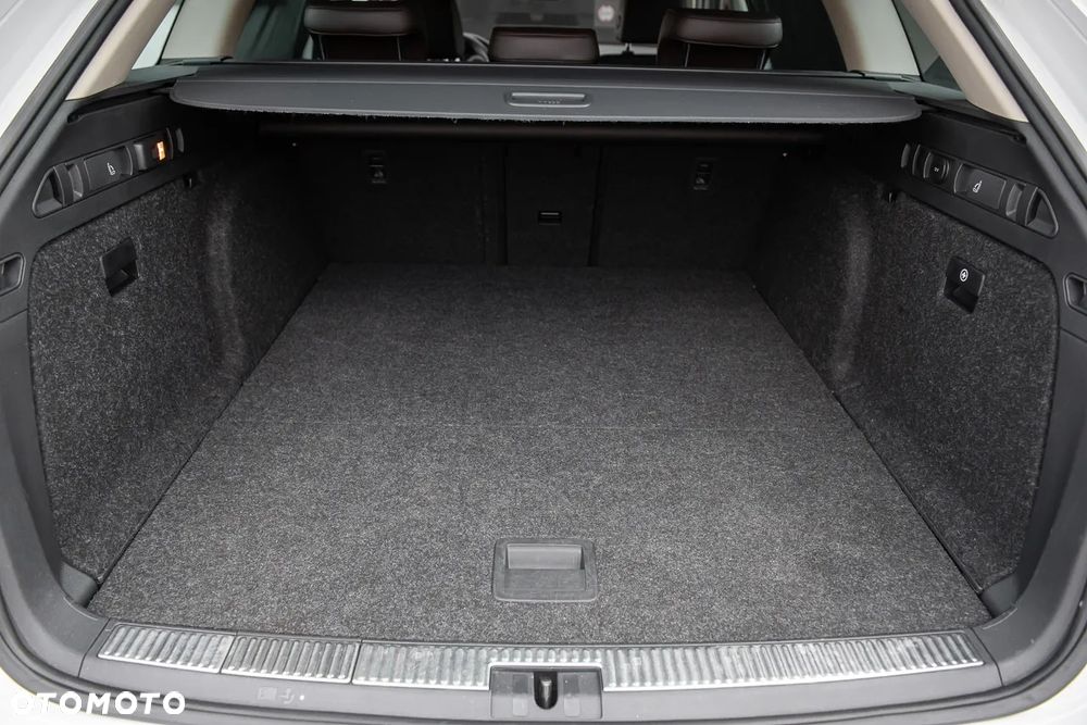 Skoda Superb 2.0 TSI 4x4 L&K DSG - 34