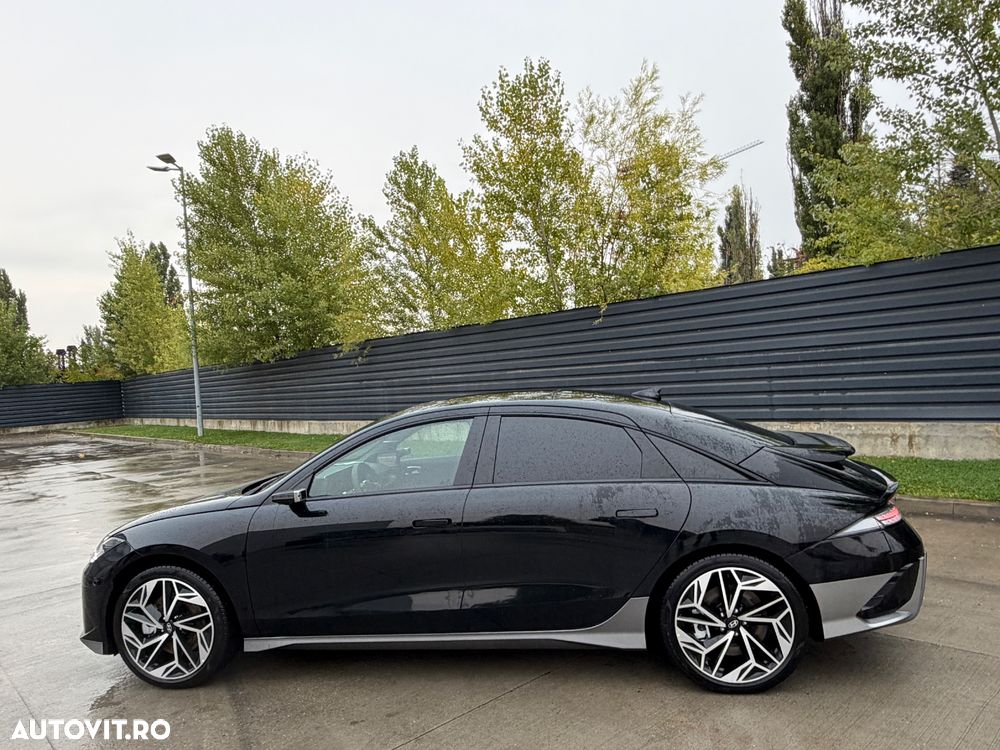 Hyundai IONIQ 6 - 12