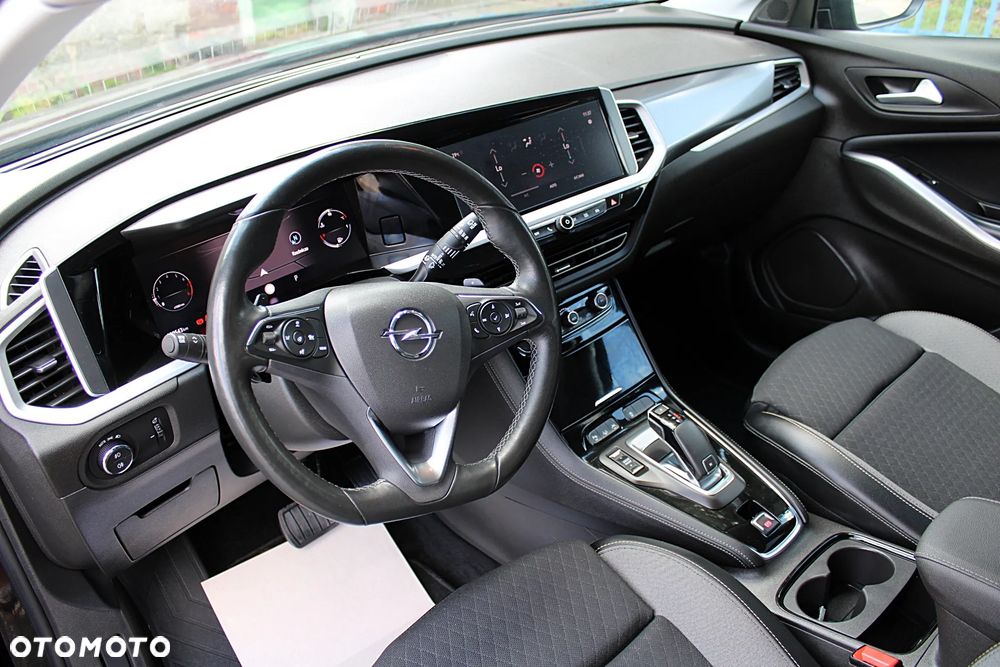 Opel Grandland 1.2 DI Automatik Business Elegance - 14