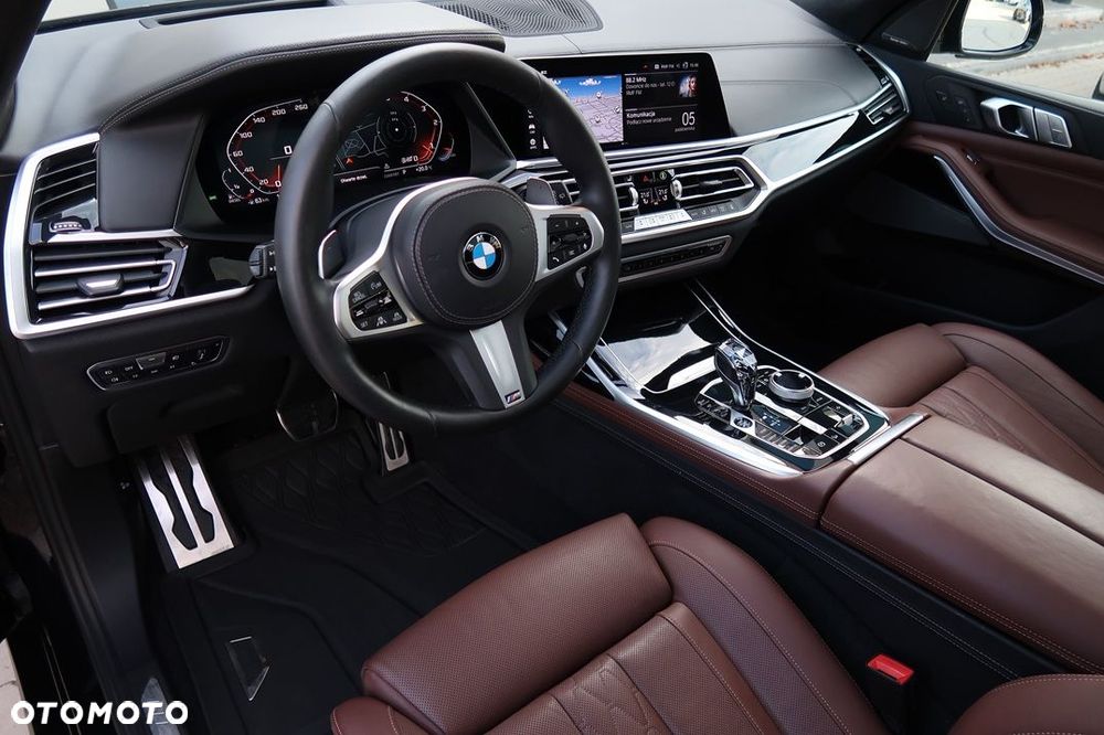 BMW X7 M50d sport - 16