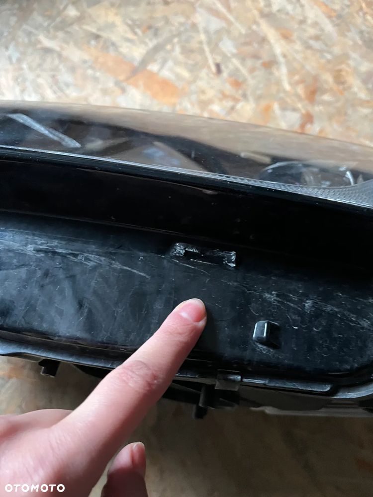 SKODA OCTAVIA IV LAMPA LEWA FULL LED 5E4941015A - 2