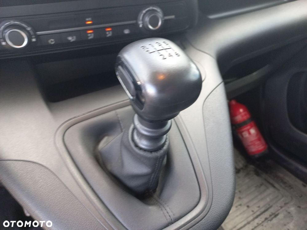 Toyota PROACE CITY - 17